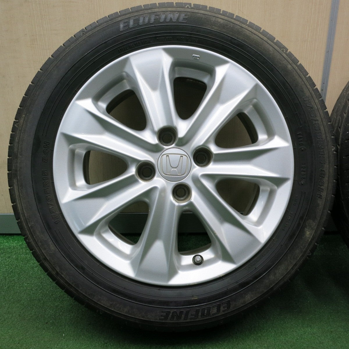 *送料無料* 4本価格★ホンダ フィット 純正 175/65R15 エコファイン 15インチ PCD100/4H★4040303NJノ
