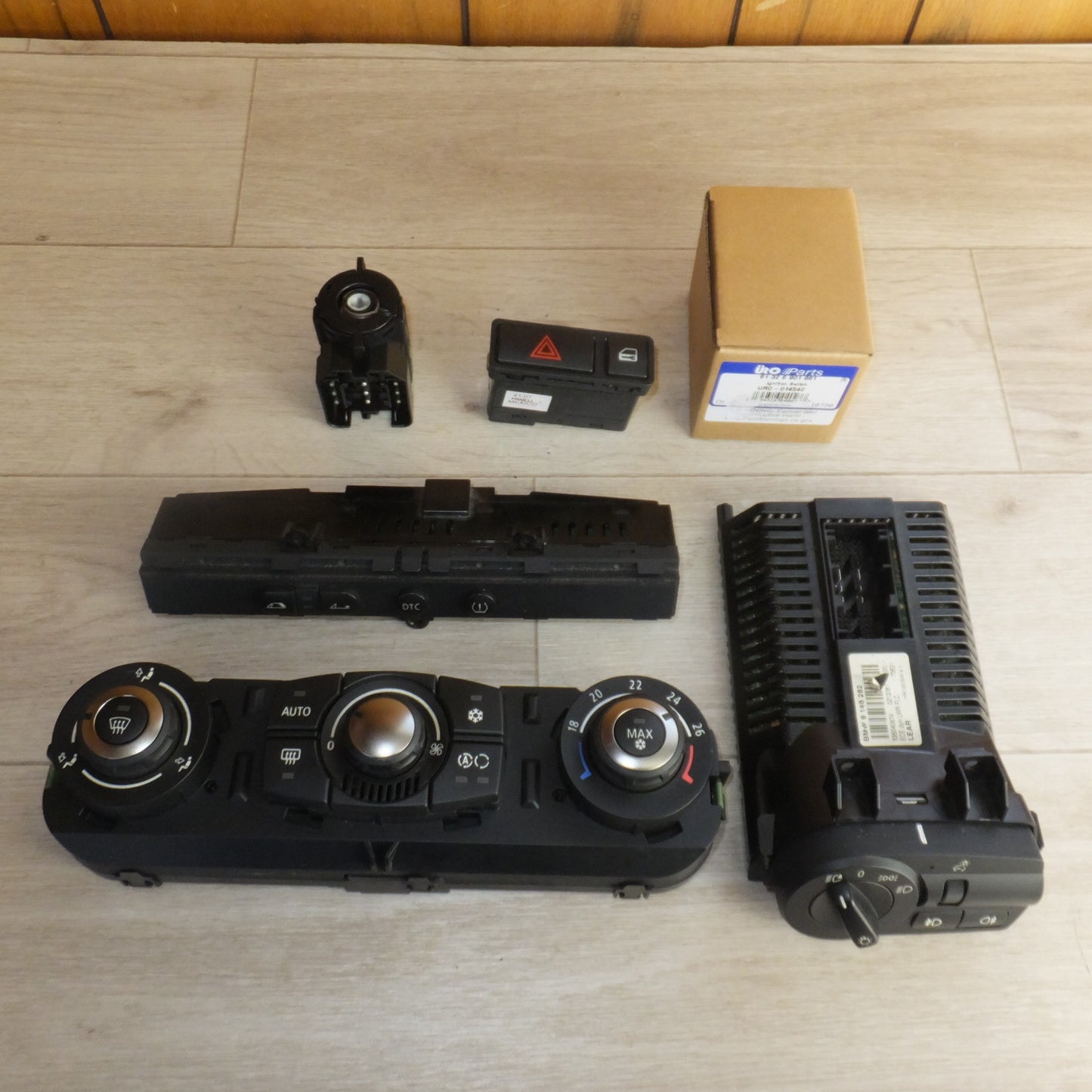 [送料無料] 現状品★BMW 純正 Z4 E85 スイッチパネル 各種 5点 セット　エアコンスイッチ ルーフコントローラー ライト ハザード ドアロック スターター★