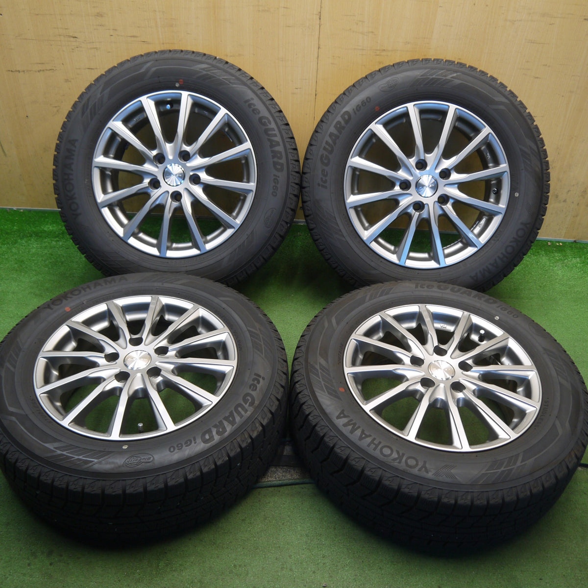 バリ溝！24年！キレイ！9分◎スタッドレス 205/65R16 ヨコハマ アイスガード iG60 LEBEN レーベン 16インチ PCD114.3/5H◎6090703Hス