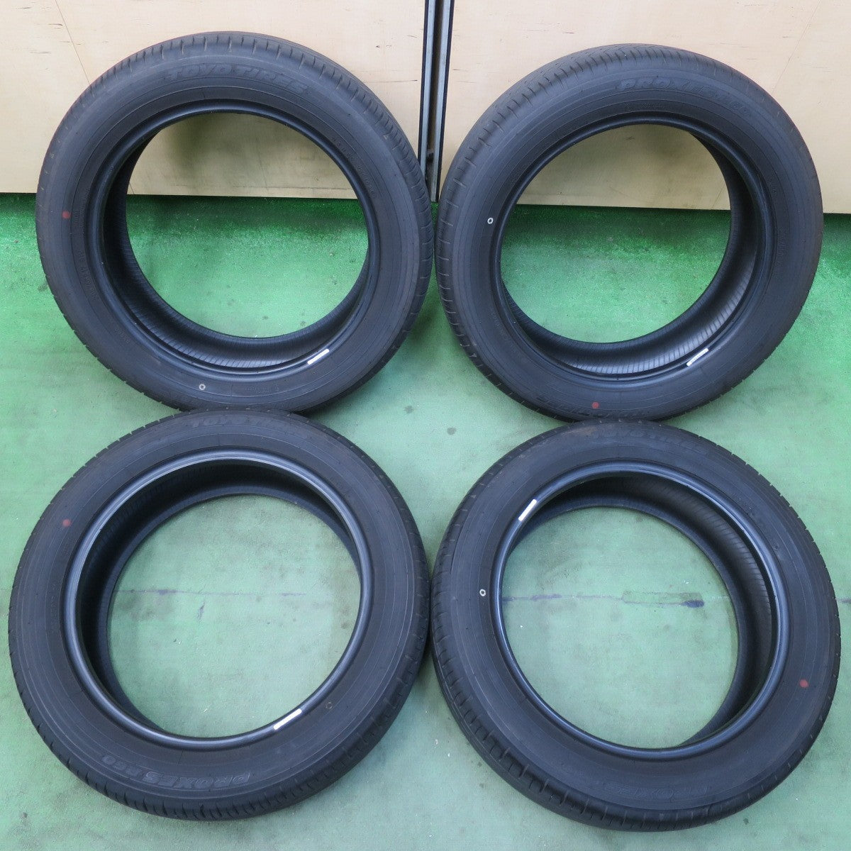 バリ溝！25年！ほぼ10分★205/55R17 トーヨー プロクセス R60 タイヤ 17インチ キックス ヴォクシー ノア ステップワゴン 等★6010713イノタ