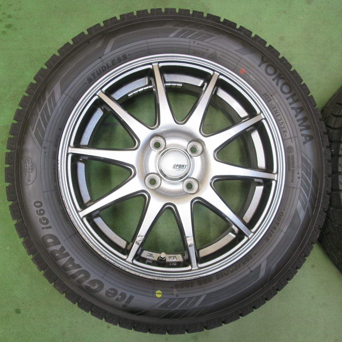 バリ溝！24年！キレイ！ほぼ10分★スタッドレス 185/65R15 ヨコハマ アイスガード iG60 SPORT ABELIA スポルト アベリア 15インチ PCD100/4H★6022109イス