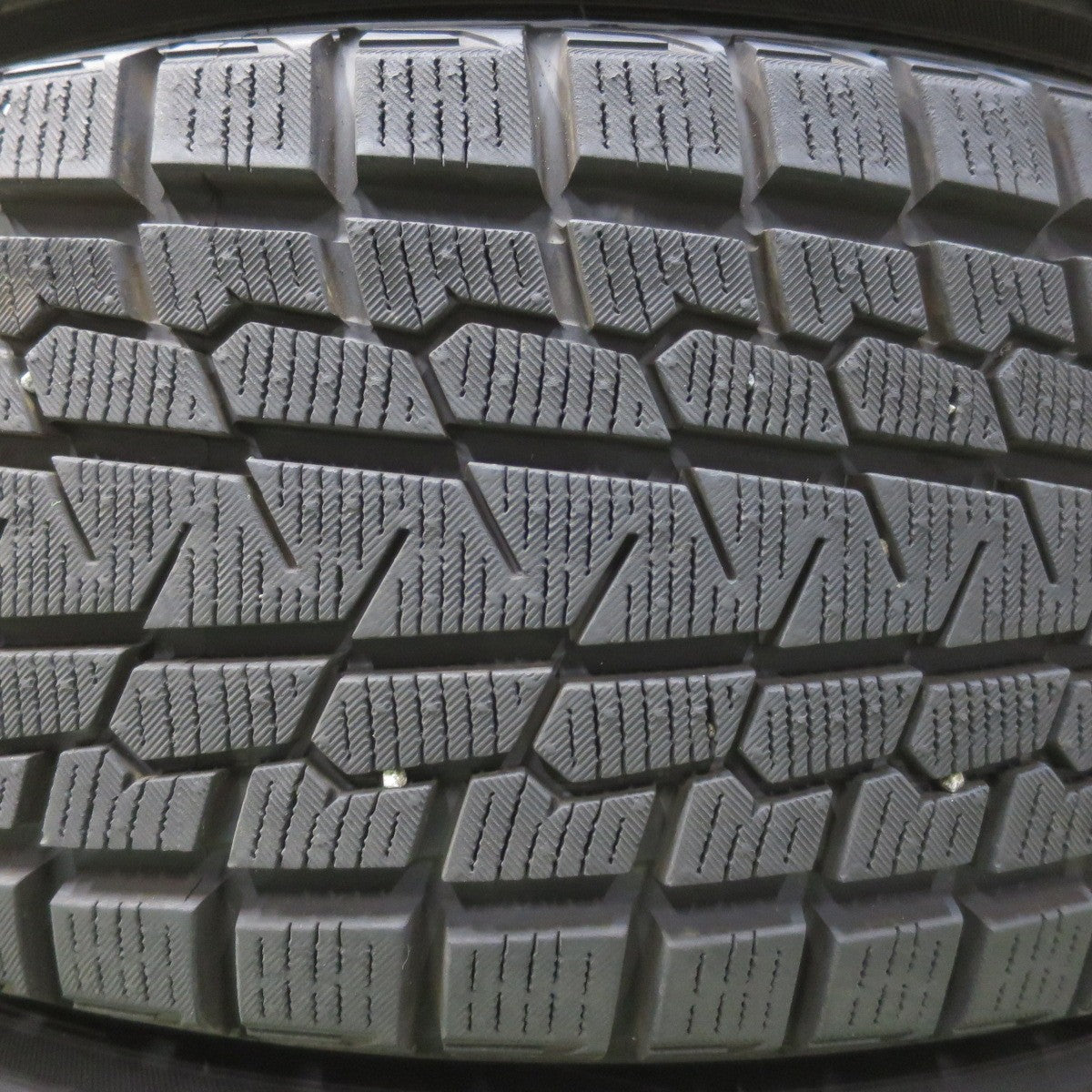 超バリ溝！25年！ほぼ10分★スバル レヴォーグ 純正 225/60R17 スタッドレス ヨコハマ アイスガード G075 17インチ PCD114.3/5H★6050407イス