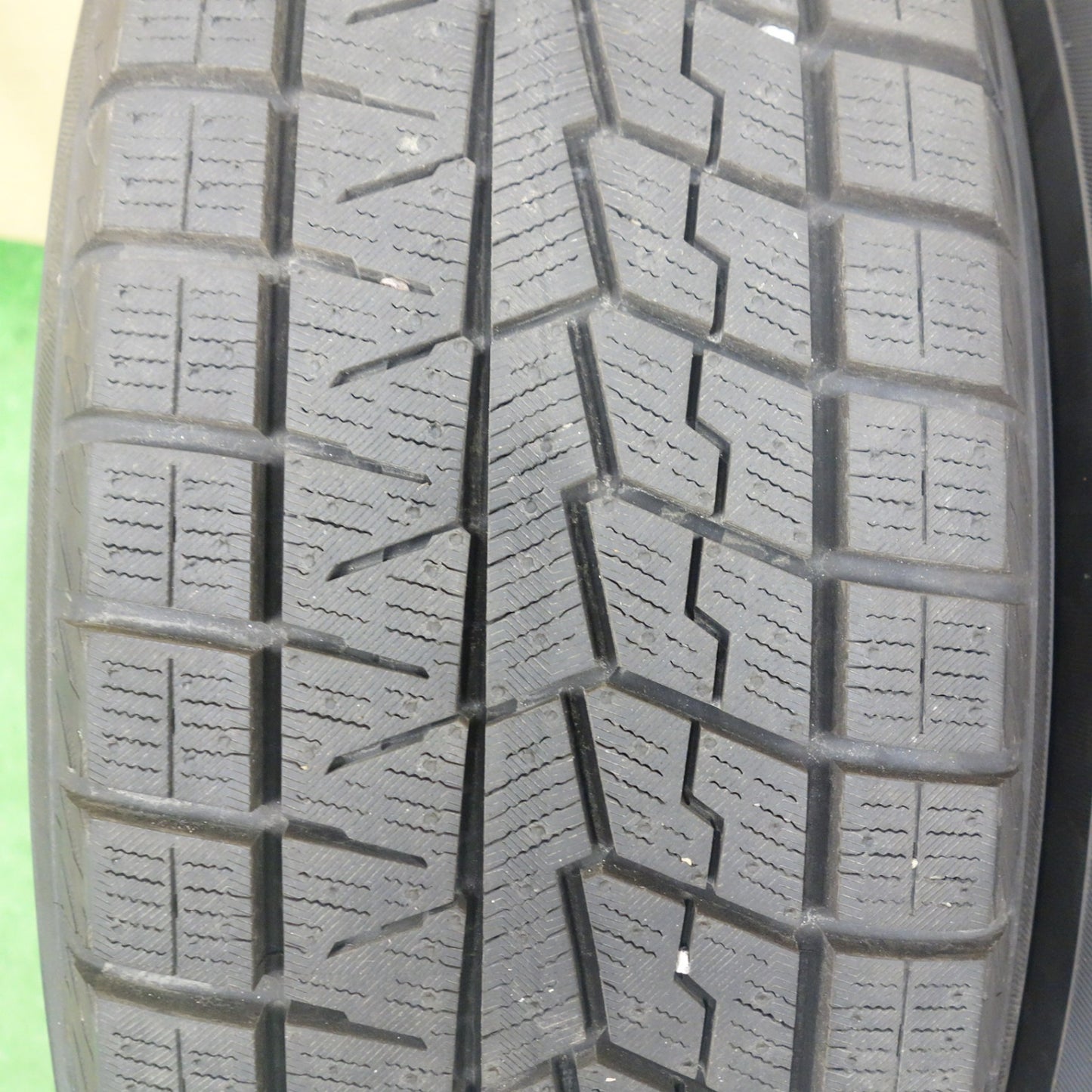 バリ溝！25年！キレイ！ほぼ10分◎スタッドレス 205/60R16 ヨコハマ アイスガード iG70 D.O.S. DOS 16インチ PCD114.3/5H◎6062801KTス