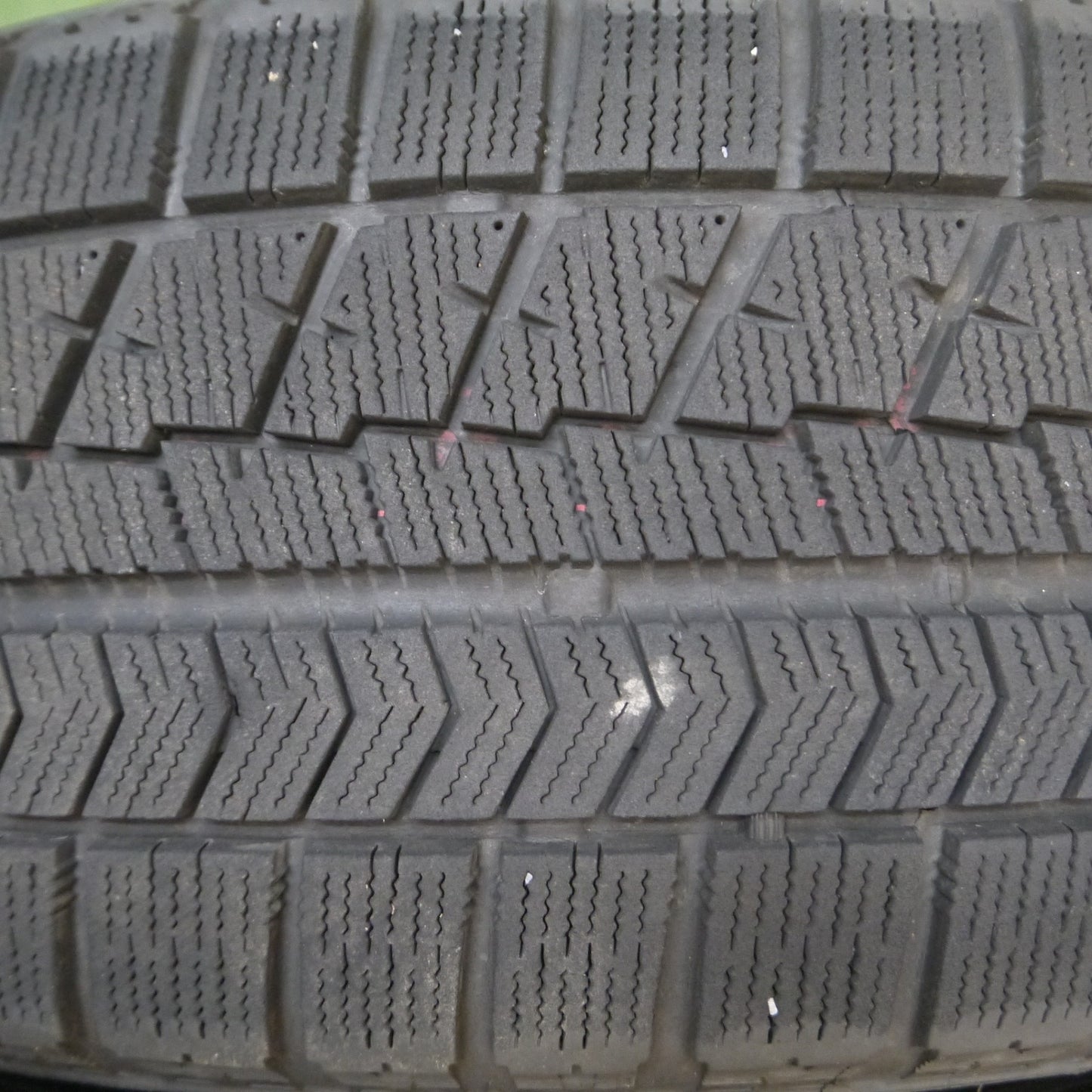 *送料無料* キレイ★スタッドレス 215/60R17 ブリヂストン ブリザック VRX Laffite ラフィット 17インチ PCD114.3/5H★4061902Hス