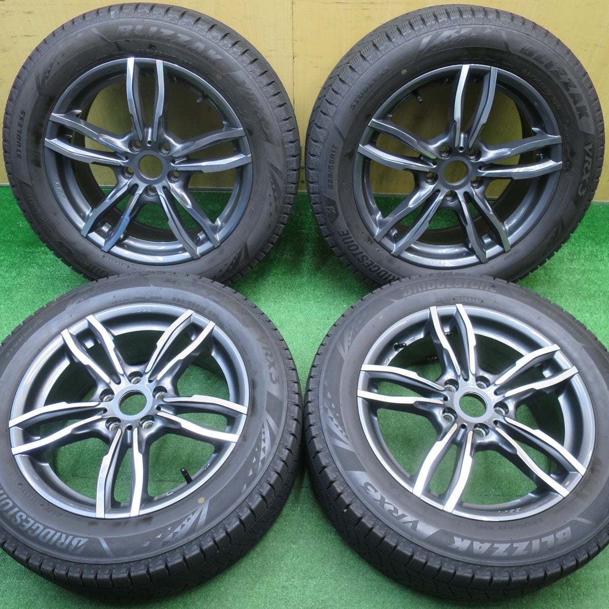 バリ溝！21年！キレイ！9.5分★BMW 等 MAK LUFT FF 225/55R17 スタッドレス ブリヂストン ブリザック VRX3 MFF ルフトFF 17インチ PCD112/5H★5111311NJス