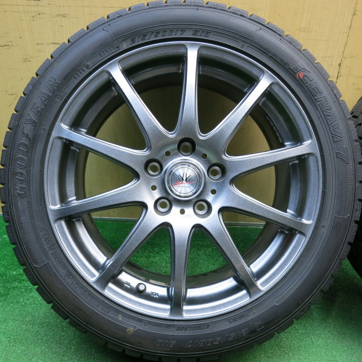ほぼ未使用！キレイ★LOXARNY SPORT BADX 215/50R17 スタッドレス グッドイヤー アイスナビ7 ロクサーニ スポーツ 17インチ PCD114.3/5H★6012506HAス