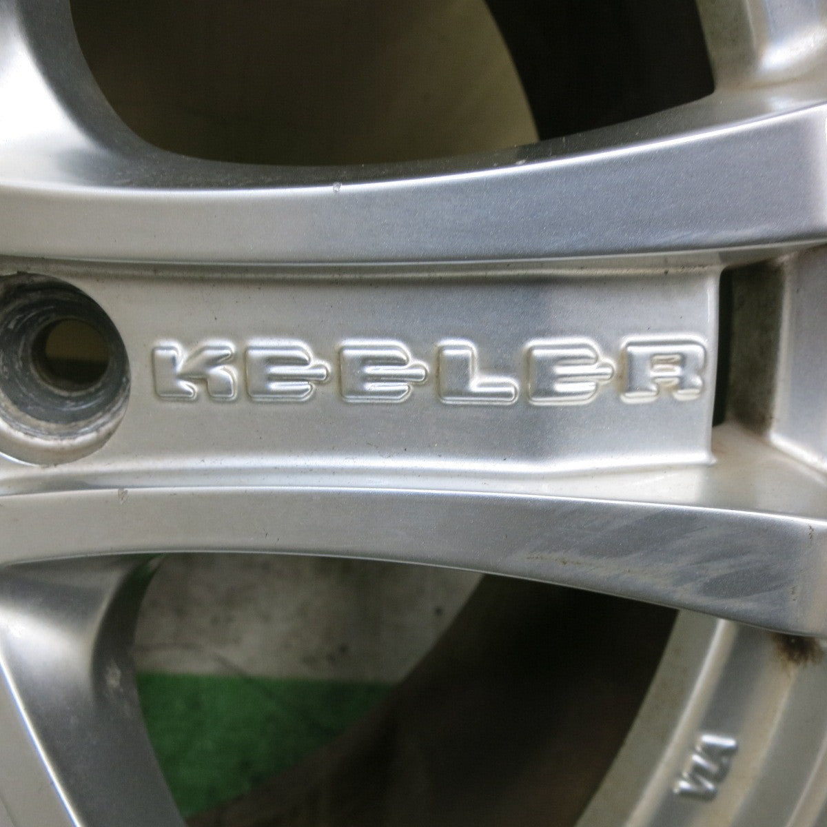 バリ溝！9分★KEELER FORCE 265/65R17 スタッドレス ヨコハマ アイスガード G075 キーラー フォース 17インチ PCD139.7/6H★6011908ナス