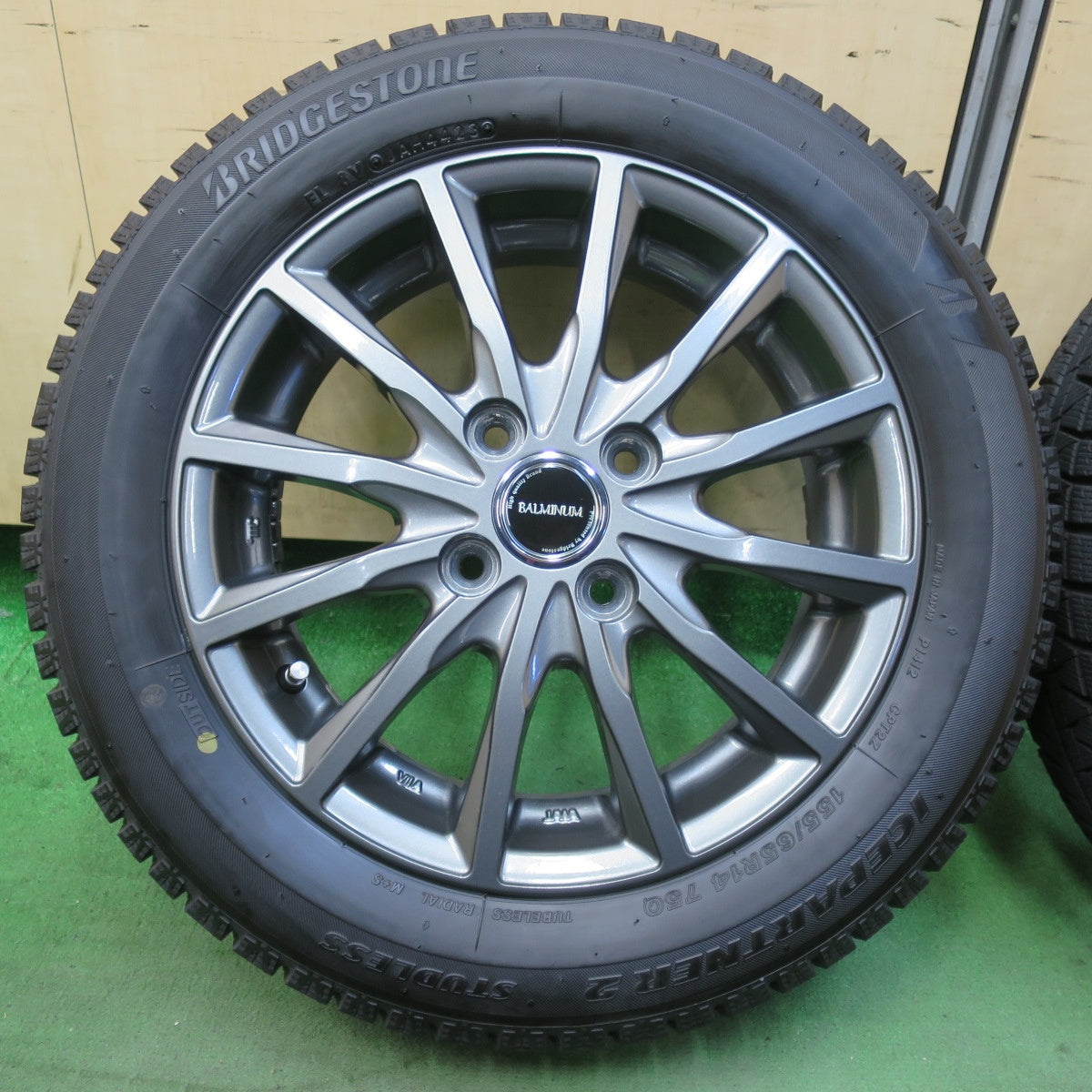 バリ溝！23年！キレイ！9分★スタッドレス 155/65R14 ブリヂストン アイスパートナー2 BALMINUM バルミナ 14インチ PCD100/4H★5112905イス