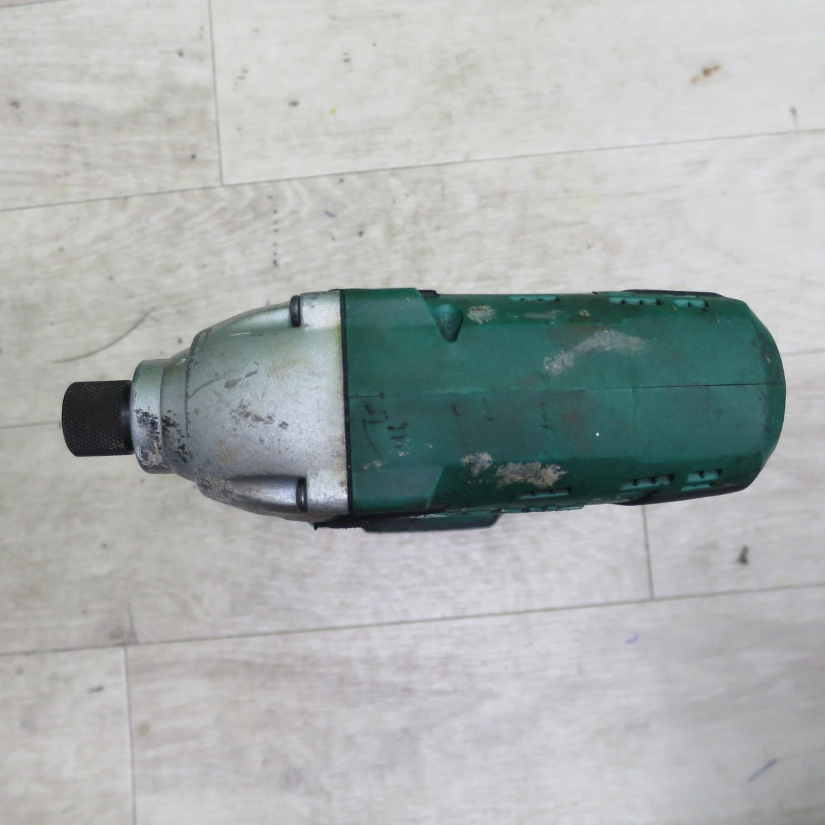 [送料無料] バッテリー2個☆マキタ 充電式 インパクト ドライバ 14.4V M695DWX 充電器 ケース付き 電動 工具☆