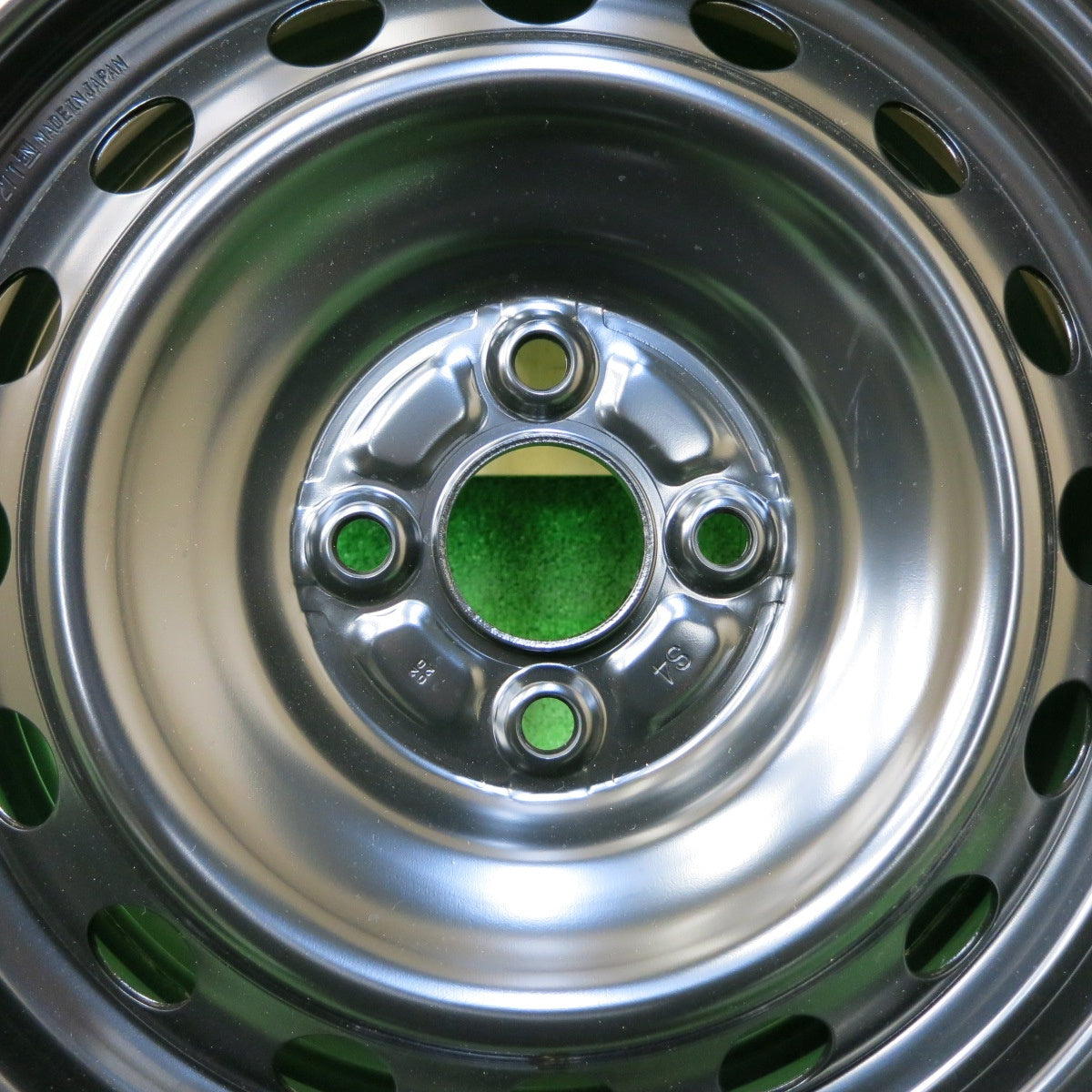 送料無料* 新車外し☆トヨタ ヤリス 純正 スチール ホイール 15