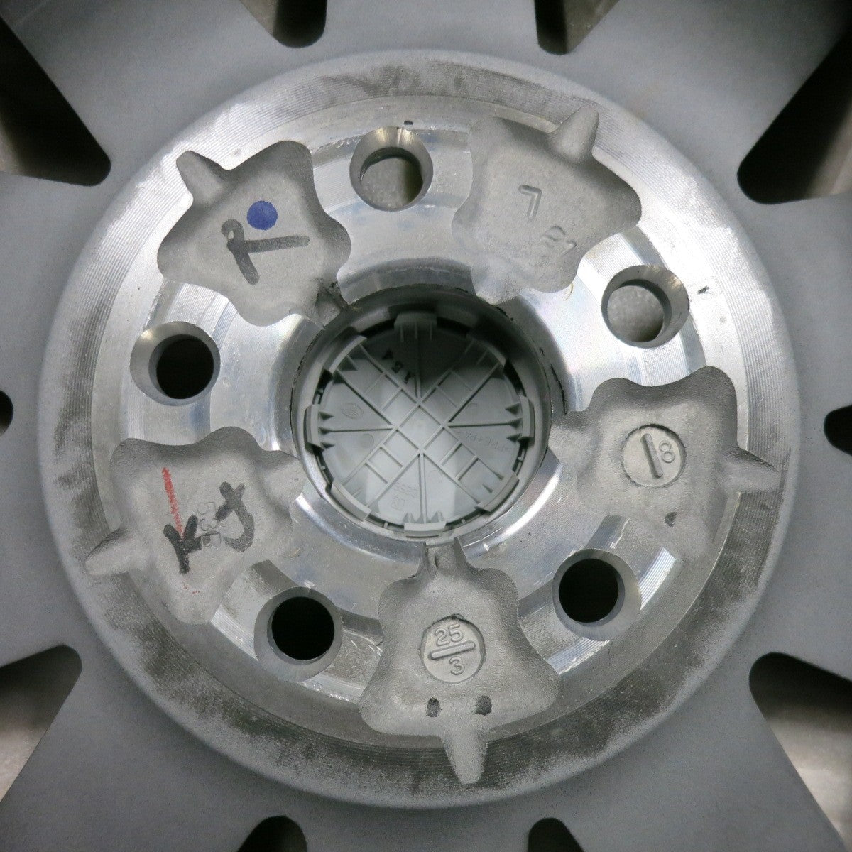 新車外し★トヨタ クラウン スポーツ Z 純正 ホイール 21インチ 21×8.5J PCD114.3/5H★5071804SYホ