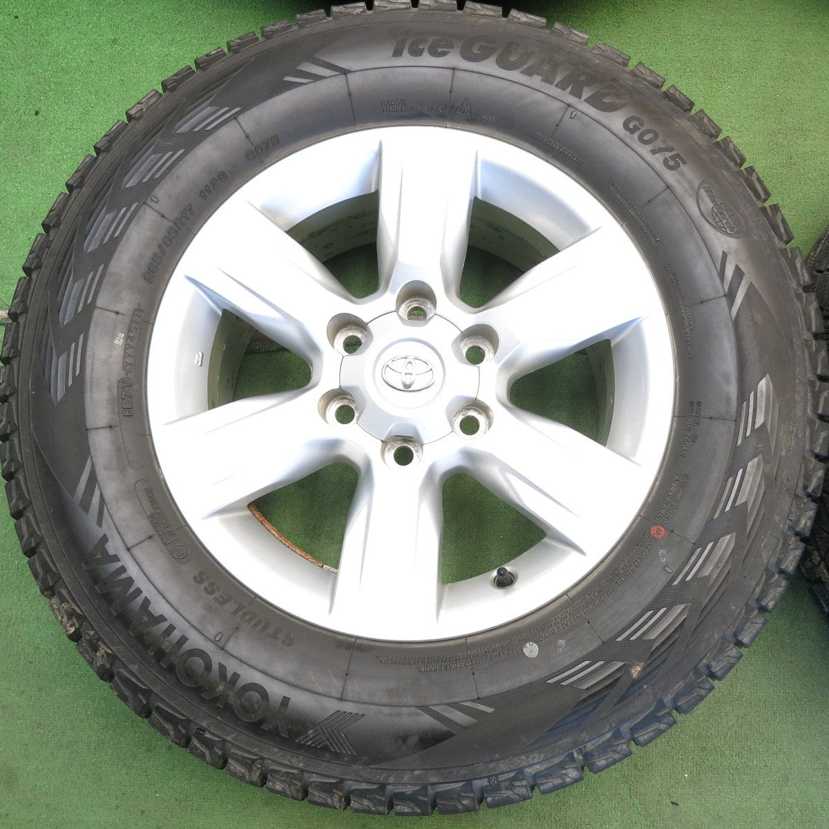 バリ溝！9.5分◎トヨタ 150系 ランクル プラド 純正 265/65R17 スタッドレス ヨコハマ アイスガード G075 17インチ PCD139.7/6H◎6081309HAス