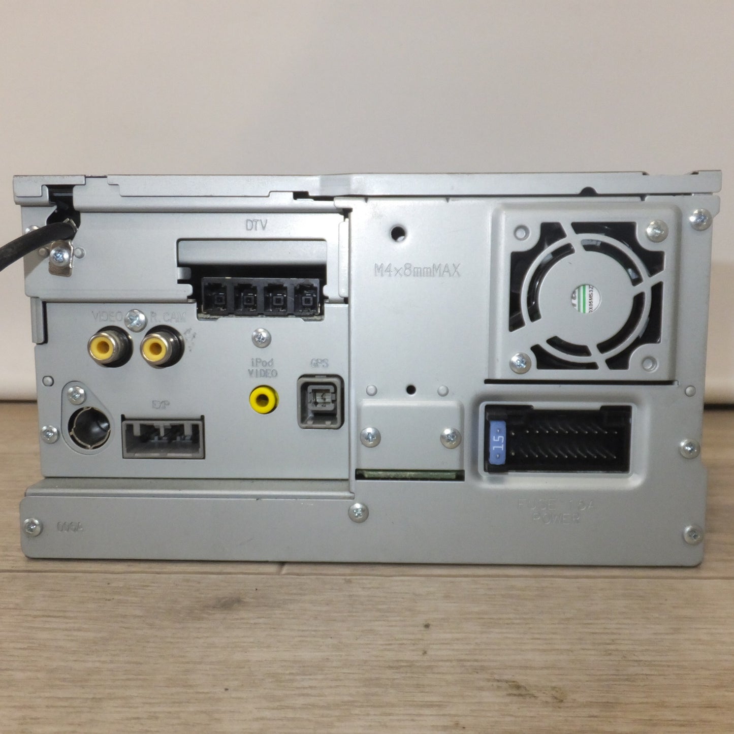 [送料無料] 現状品★ケンウッド KENWOOD メモリーナビゲーション MDV-L502[43]★