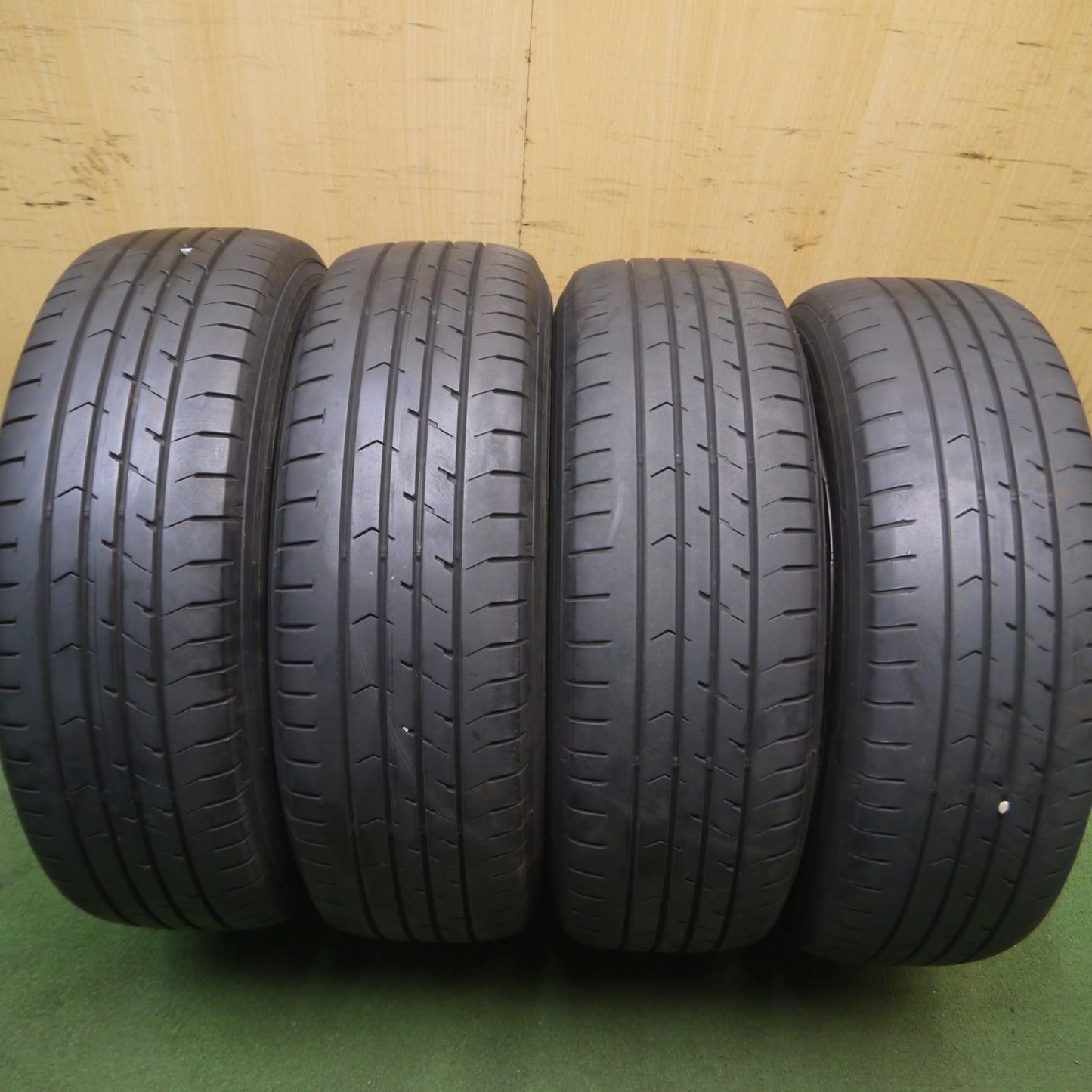 *送料無料* バリ溝！8.5分★トヨタ ヴォクシー 純正 スチール 195/65R15 グッドイヤー イーグル RVF ECO 15インチ PCD114.3/5H★4060508Hノ