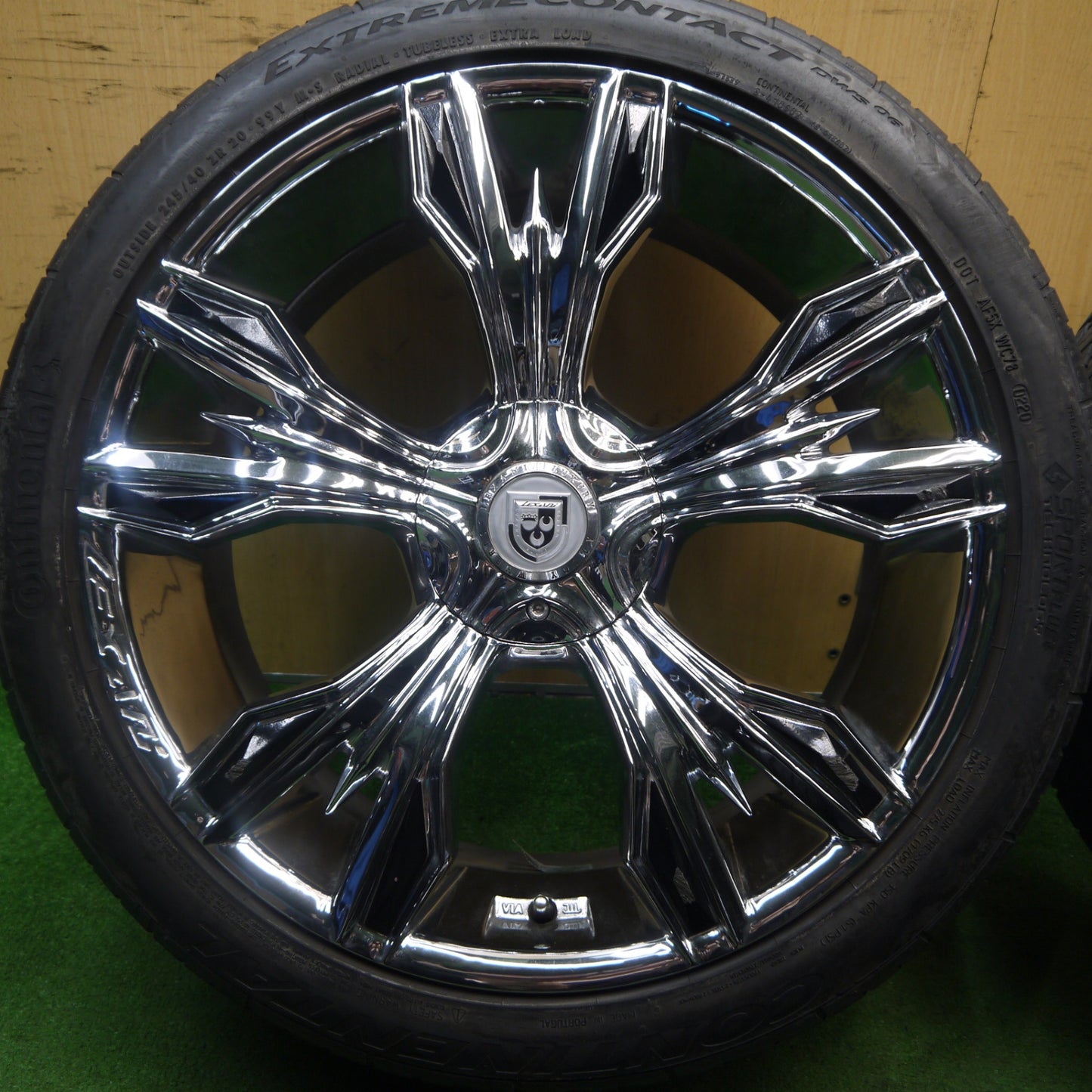 バリ溝！9.5分★LEXANI 245/40R20 コンチネンタル エクストリームコンタクト DWS06 レクサーニ レグザーニ 20インチ PCD114.3/5H★5070904Hノ