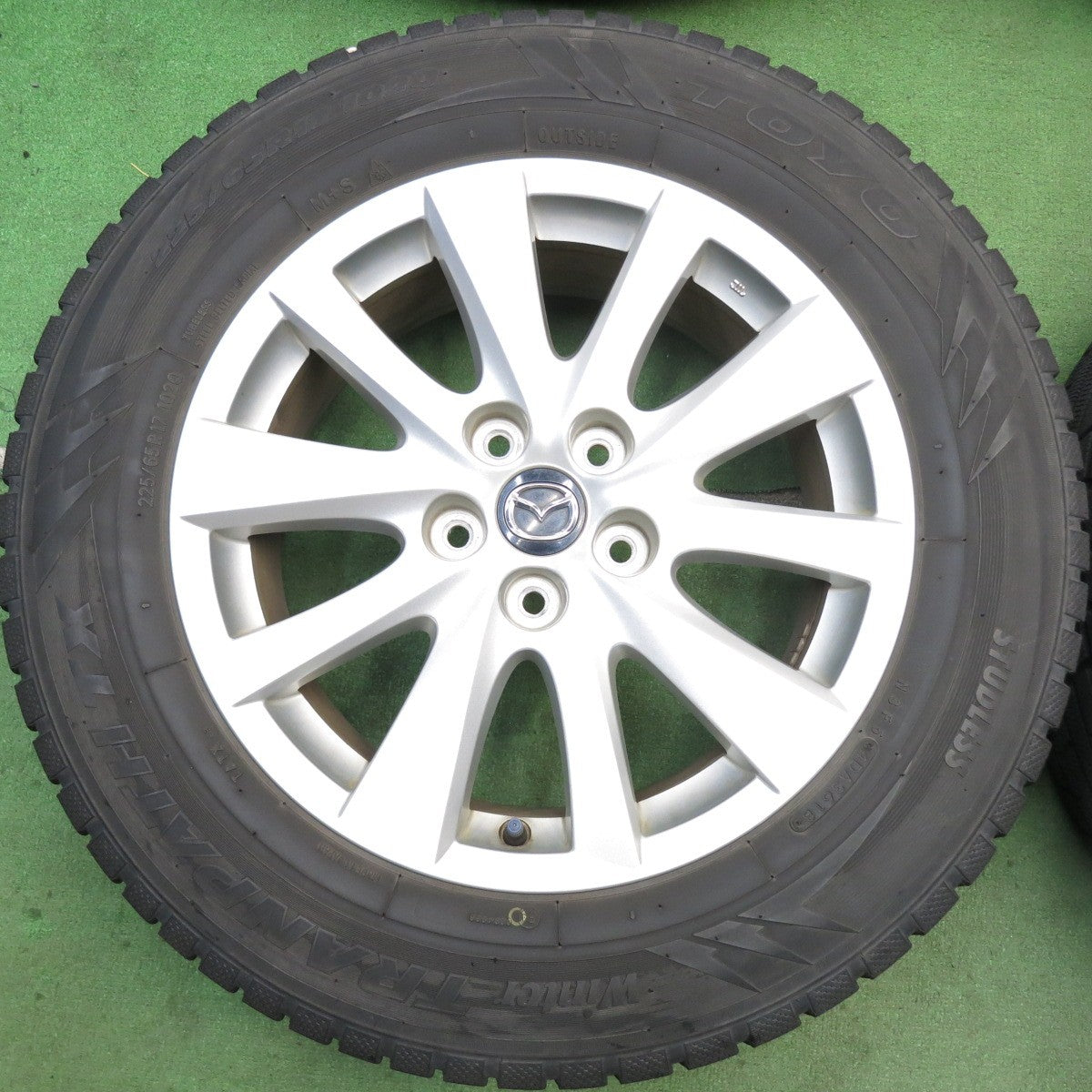 キレイ◎マツダ CX-5 純正 225/65R17 スタッドレス トーヨー ウインター トランパス TX 17インチ CX5 PCD114.3/5H◎6082208HAス