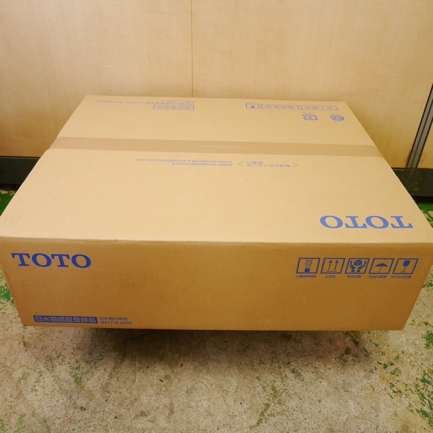 [送料無料] 未使用☆TOTO ウォシュレット SS1 TCF6624 #SC1 シート タイプ 温水 洗浄 便座 アイボリー トートー トイレ☆