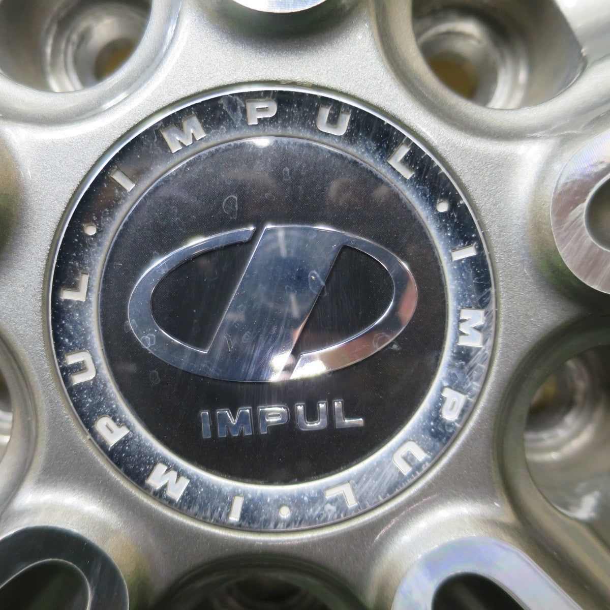 4本価格！23年★IMPUL Aura SX-50 215/45R18 ラウフェン Z FIT EQ インパル アウラ 18インチ PCD114.3/5H★6053002ナノ