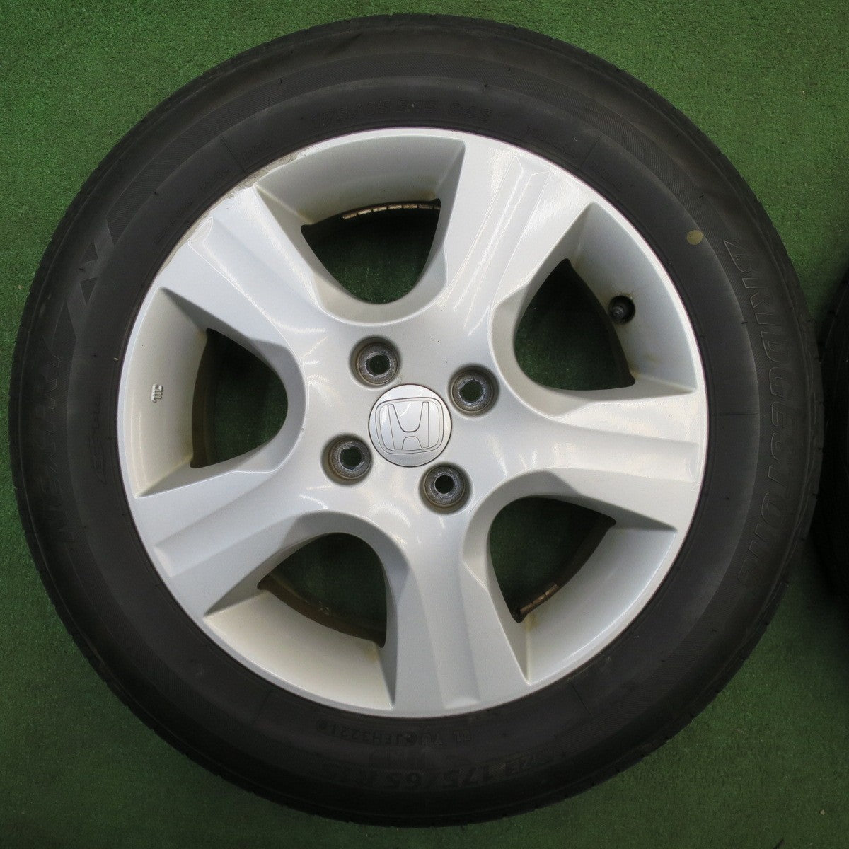 バリ溝！9.5分★ホンダ フィット 純正 175/65R15 ブリヂストン ネクストリー エコピア 15インチ FIT PCD100/4H★6032206NJノ