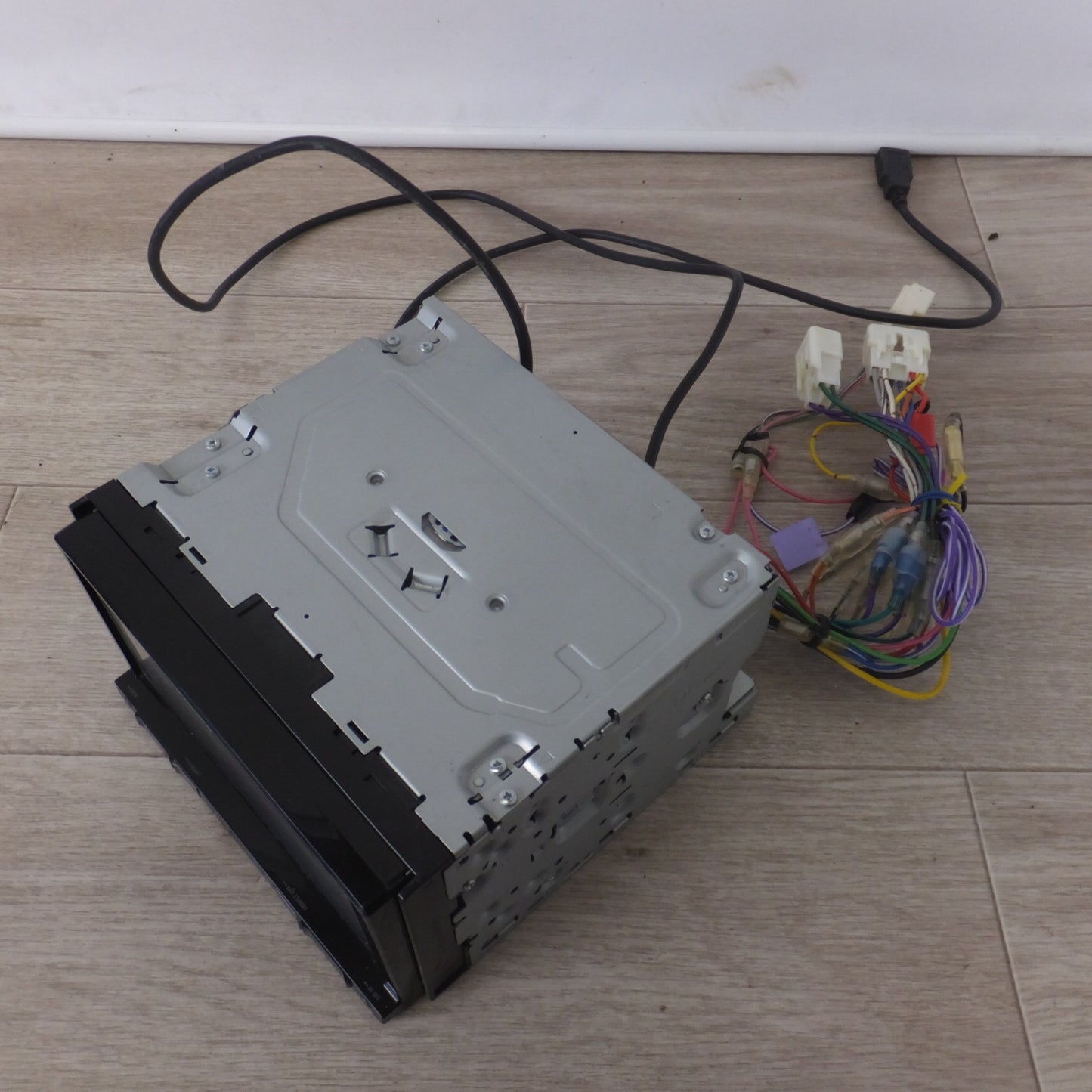 [送料無料] ★カロッツェリア carrozzeria AV一体型メモリーナビゲーション AVIC-RZ33(14)★