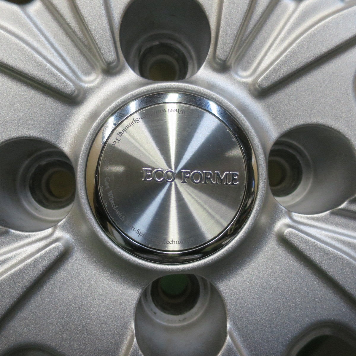 バリ溝！キレイ！9.5分★スタッドレス 195/65R16 ブリヂストン ブリザック VRX2 ECO FORME エコフォルム 16インチ PCD100/4H★5111508イス