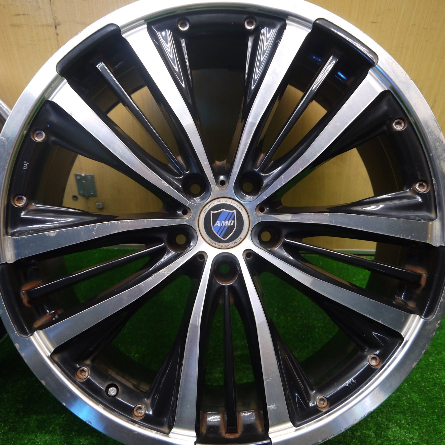 4本価格★AMD AUTO MANIAC DESIGN 20インチ ホイール 20×8J PCD114.3/5H★5100806Hホ