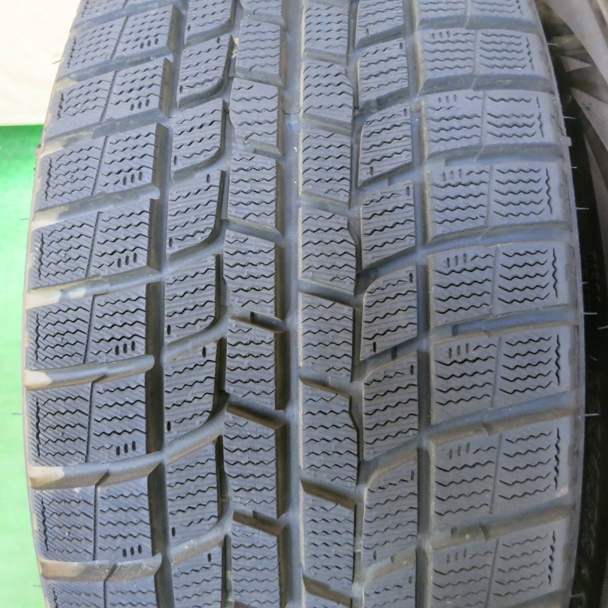 *送料無料* バリ溝！ほぼ10分★トヨタ 200系 クラウン アスリート 純正 225/45R18 スタッドレス ブリヂストン VRX グッドイヤー アイスナビ6 PCD114.3/5H★4061407ナス