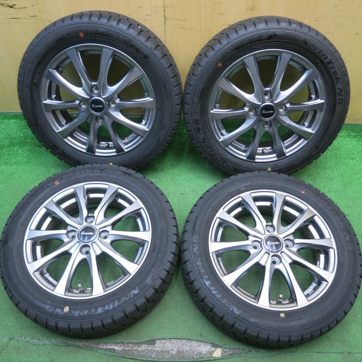 スタッドレスタイヤ バリ溝 21年 綺麗 8.5分☆スタッドレス 185/60R15 