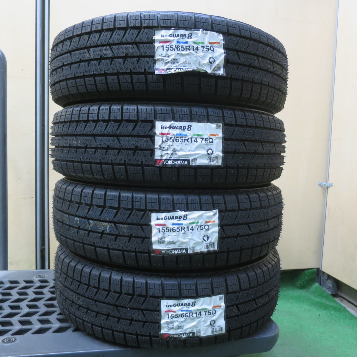 未使用！25年◎スタッドレス 155/65R14 ヨコハマ アイスガード iG80 E+ WEZEN 社外 アルミ 14インチ PCD100/4H◎6080904イス