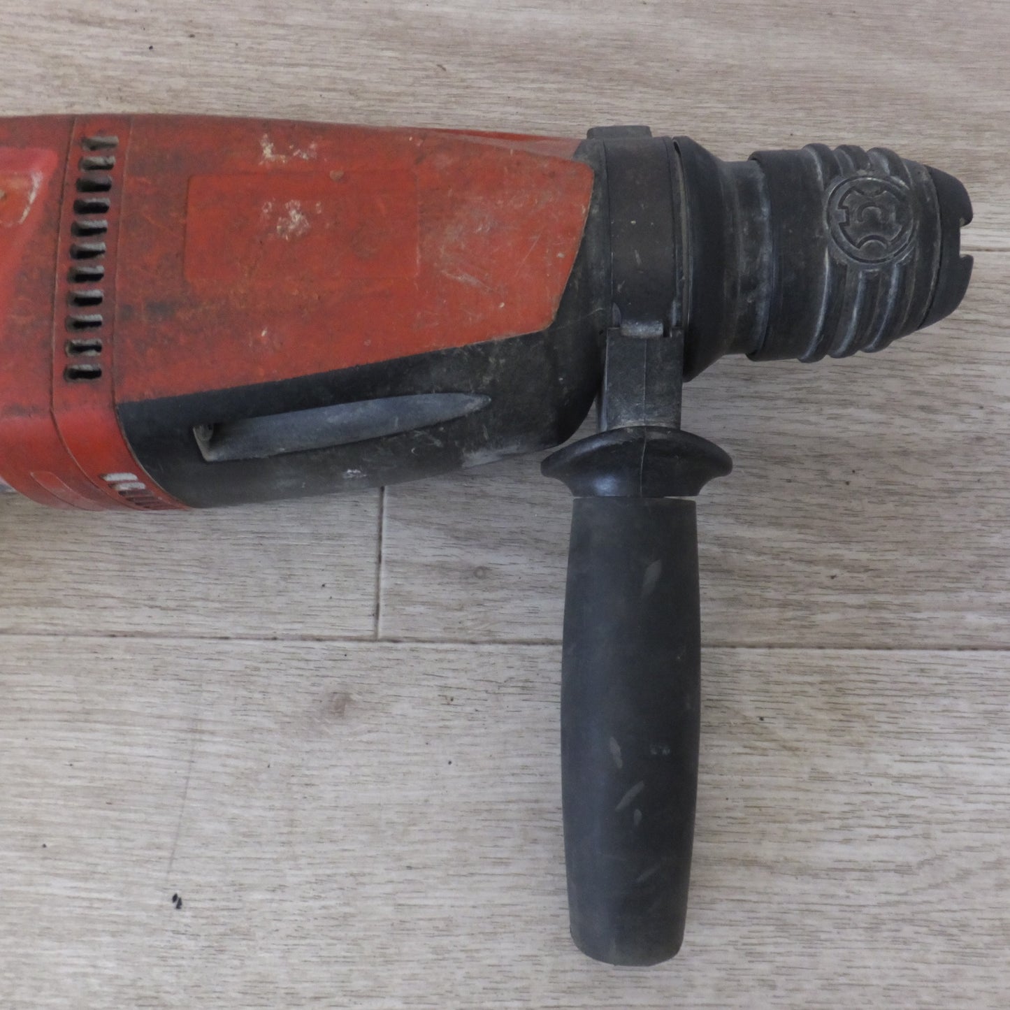 [送料無料] ★ヒルティ HILTI ロータリーハンマー TE2-S　100V～ 650W 50-60Hz★