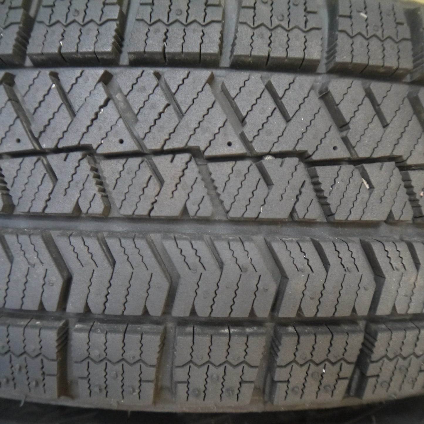 バリ溝！22年！キレイ！ほぼ10分★スタッドレス 165/70R14 ブリヂストン ブリザック VRX2 TOPRUN トップラン 14インチ PCD100/4H★6060202Hス