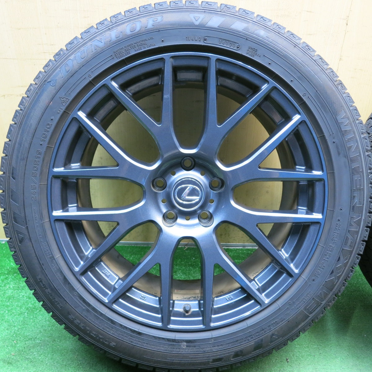 センサー付！バリ溝！23年！キレイ！9.5分◎レクサス 等 245/50R19 スタッドレス ダンロップ ウインターマックス 03 社外 アルミ 19インチ PCD120/5H◎6090309HAス