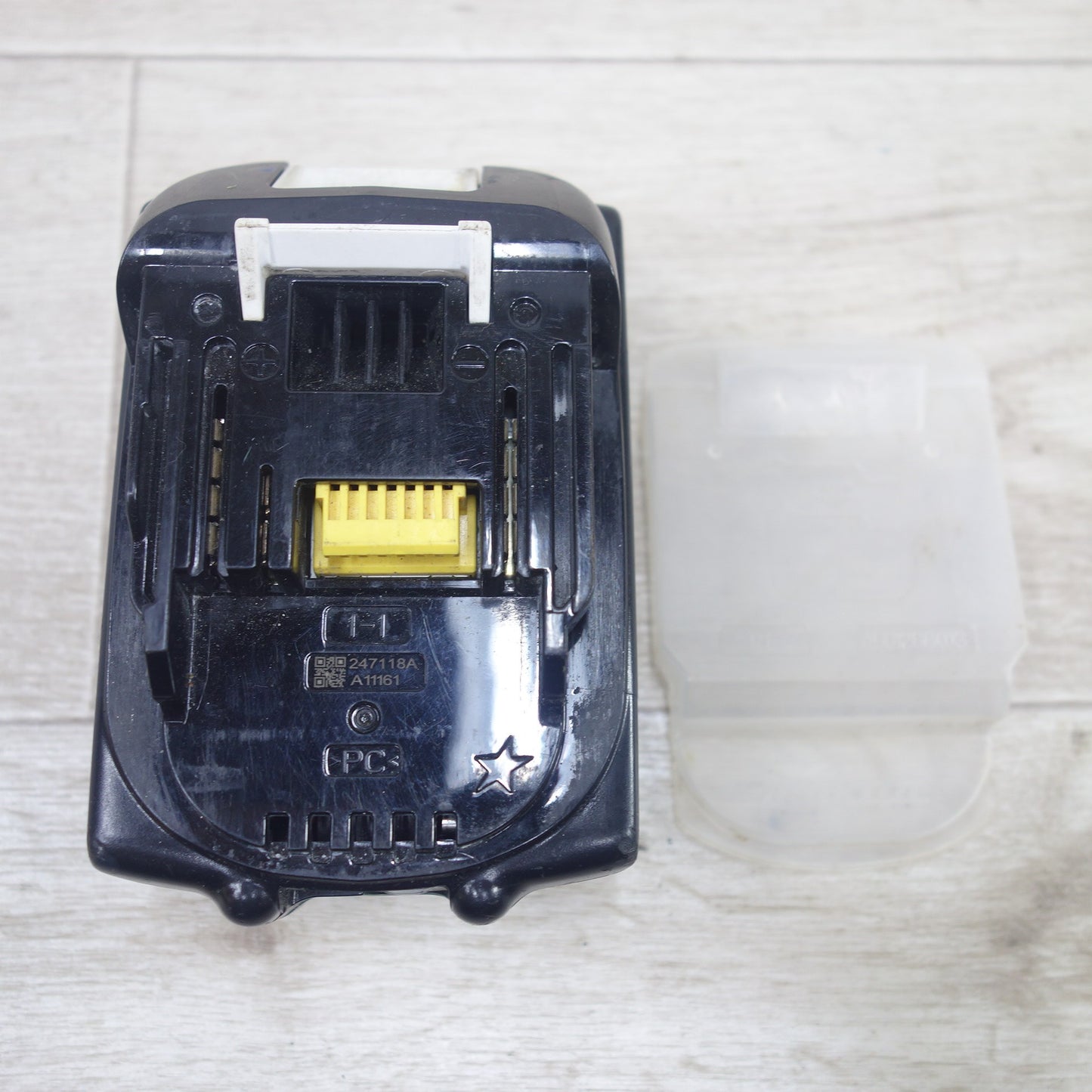 [送料無料] ◆マキタ 純正 Li-on リチウム イオン バッテリー BL1860B 雪マーク付き DC 18V 6.0Ah 108Wh 電動 工具 に makita◆
