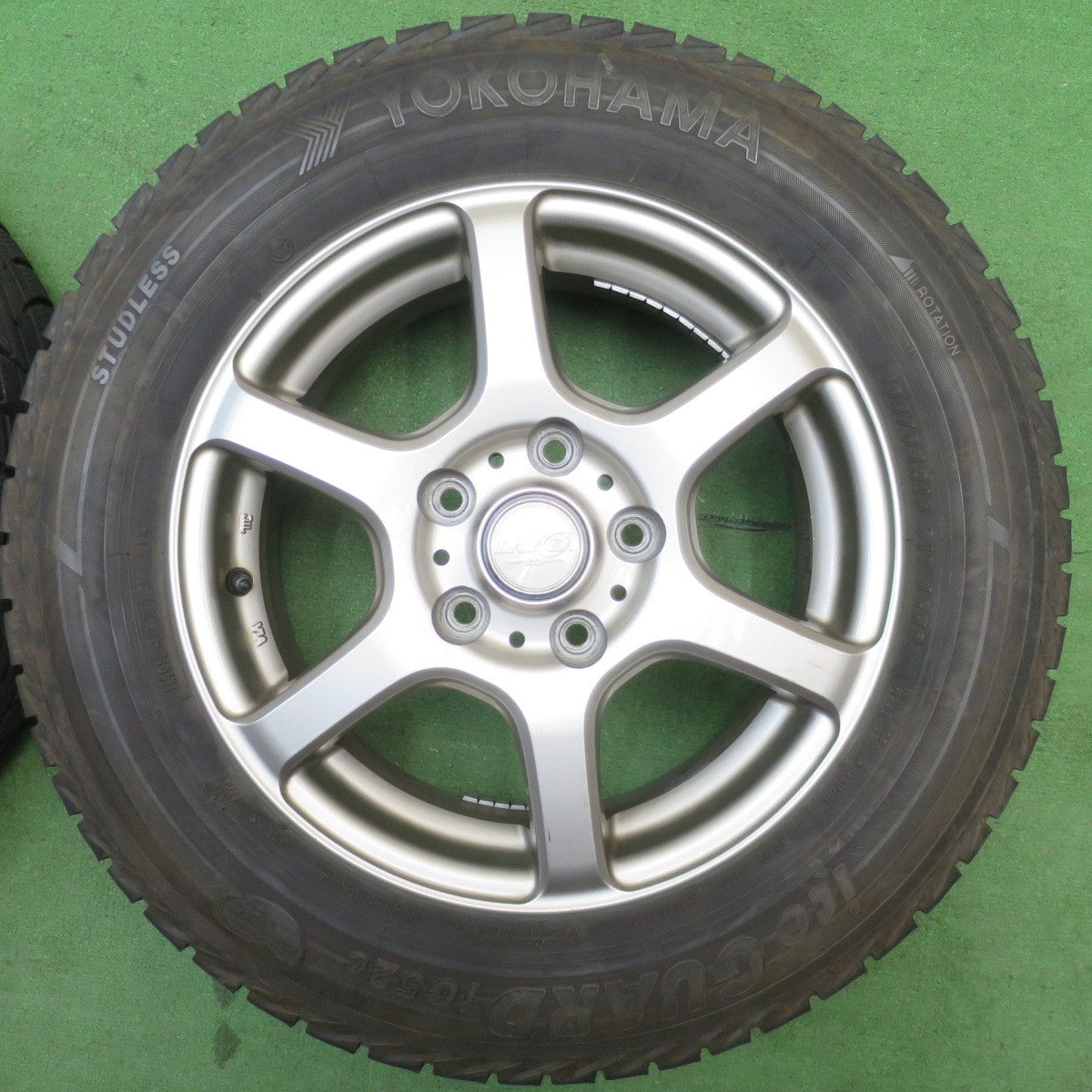 バリ溝！8.5分★スタッドレス 195/65R15 ヨコハマ アイスガード iG52C LAYCEA 02 レイシア 15インチ PCD114.3/5H★6050801NJス