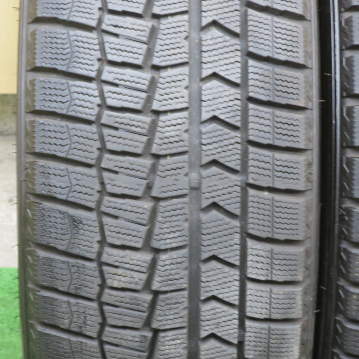 バリ溝！22年！キレイ！9.5分★ベンツ 等 EUROTECH STAGE TW15 225/45R18 スタッドレス ダンロップ ウインターマックス WM02 18インチ ユーロテック ステージ PCD112/5H★6022401TTス