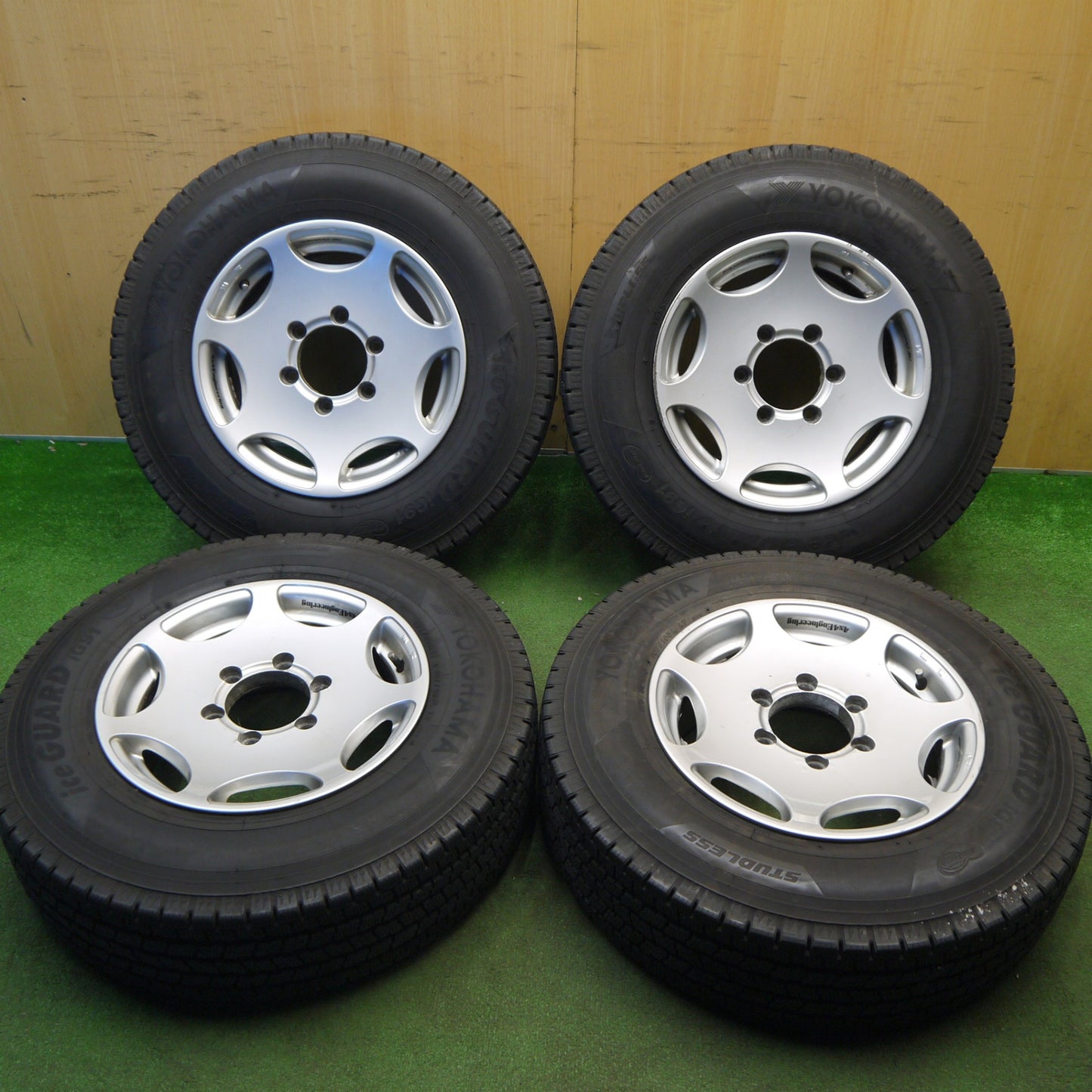 バリ溝！9.5分★4x4 Engineering Off Performer 195/80R15 107/105L スタッドレス ヨコハマ アイスガード iG91 15インチ オフパフォーマー PCD139.7/6H★6031006Hス
