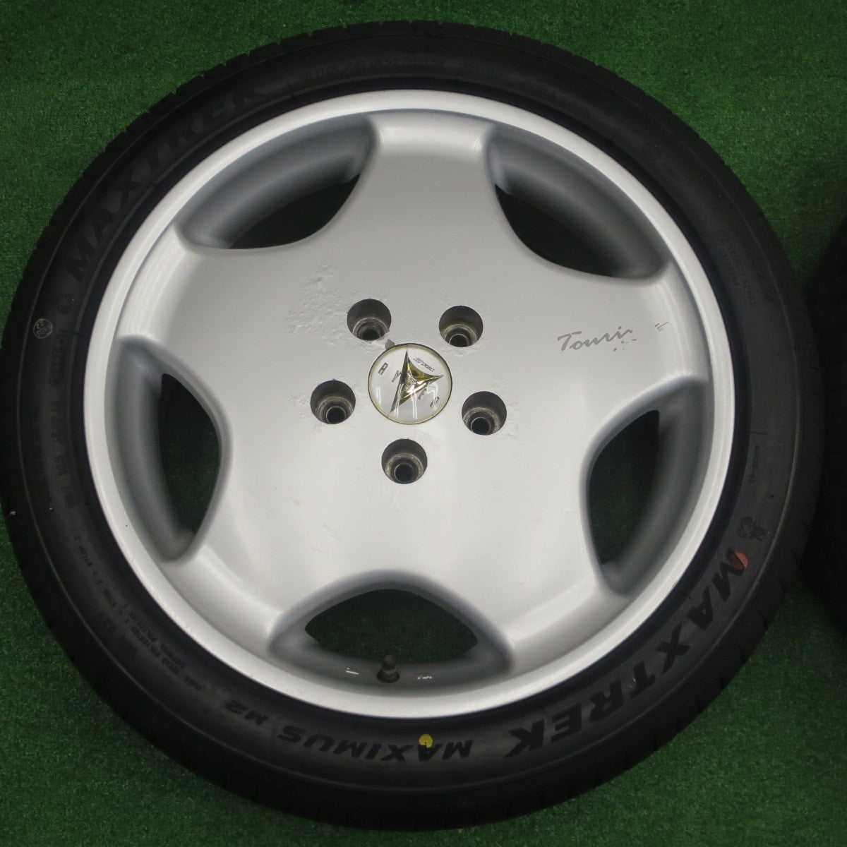 未使用！25年★WORK RYVER Touring EX 215/45R17 マックストレック MAXIMUS M2 ワーク レイバー 17インチ PCD114.3/5H★5121802NKス