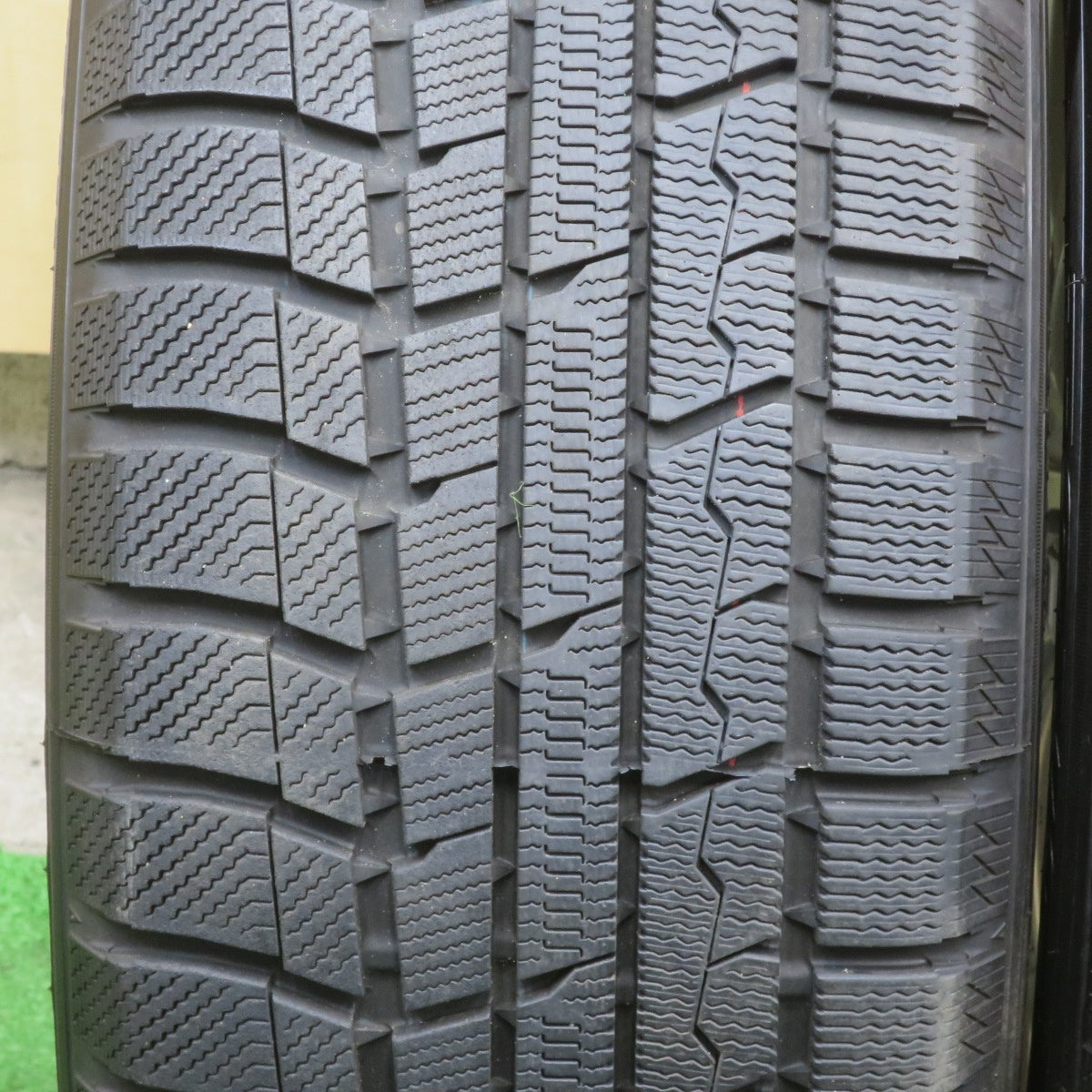 超バリ溝！22年！キレイ！9.5分以上★スタッドレス 235/55R18 トーヨー ウインター トランパス TX SIBILLA NEXT DZ-10 シビラ 18インチ PCD114.3/5H★5112104TTス