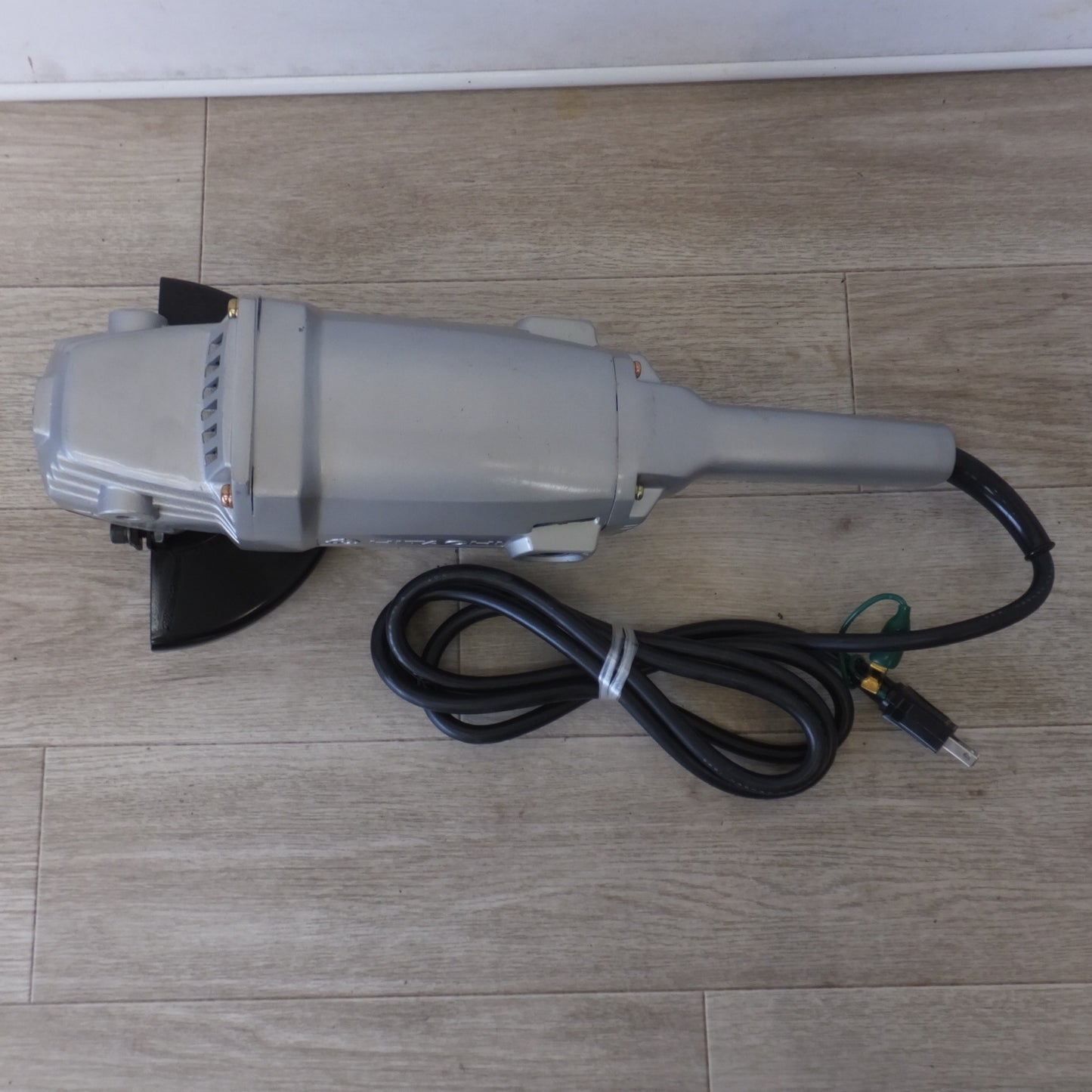 ●複数在庫有●[送料無料] 未使用★日立 HITACHI 180mm 電気ディスクグラインダ PDH-180C　100V 50/60Hz 1330W 14A★