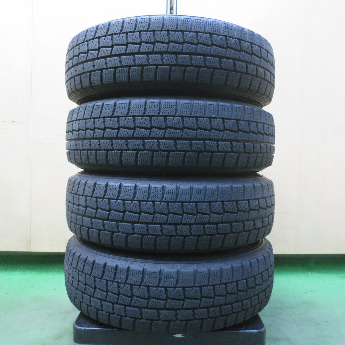 4本価格◎スタッドレス 165/70R14 ダンロップ ウインターマックス WM01 DUFACT デュファクト 14インチ PCD100/4H◎6091906イス