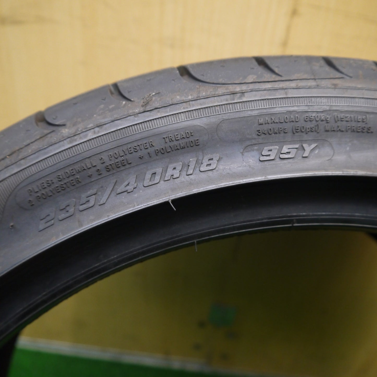バリ溝！24年！9.5分！1本★235/40R18 グッドイヤー イーグル F1 アシメトリック2 タイヤ 18インチ シビック ベンツ E C クラス ボルボ S60 等★5121606Hノタ