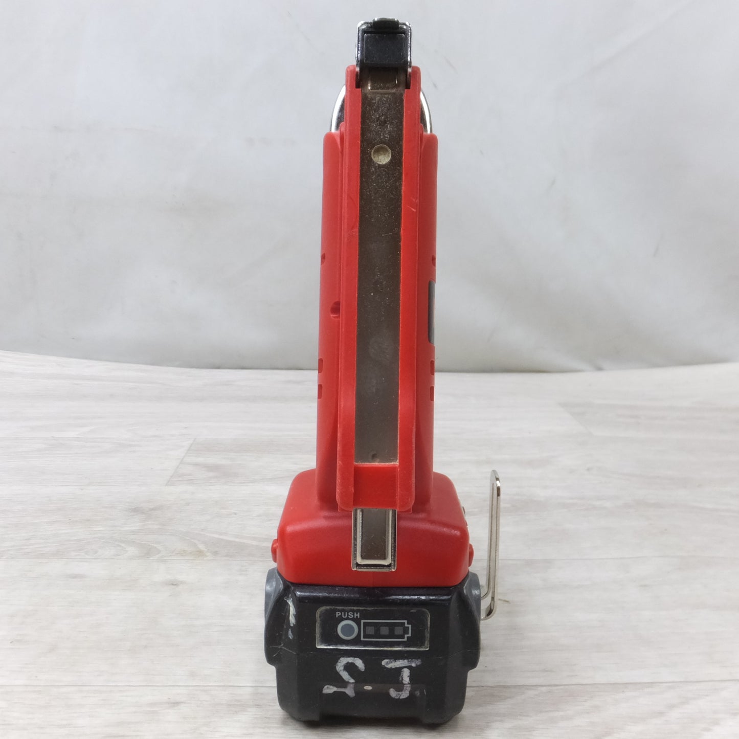 [送料無料] ◆マックス MAX 14.4V バッテリタッカ TG-Z3 充電式 タッカー ケース バッテリー付き 電動 工具◆