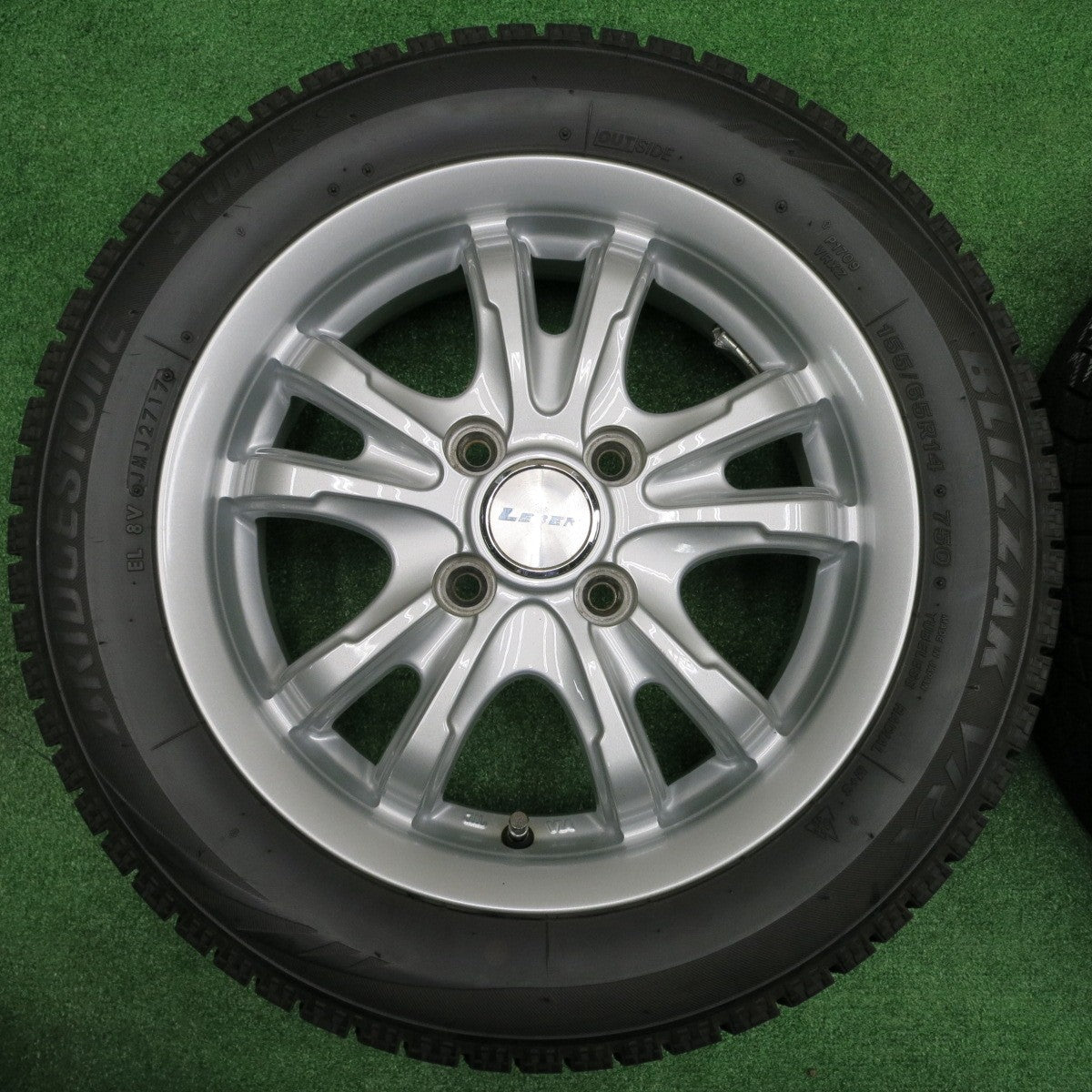 [送料無料] バリ溝！キレイ！8.5分★スタッドレス 155/65R14 ブリヂストン ブリザック VRX LEBEN レーベン 14インチ PCD100/4H★4092102NJス