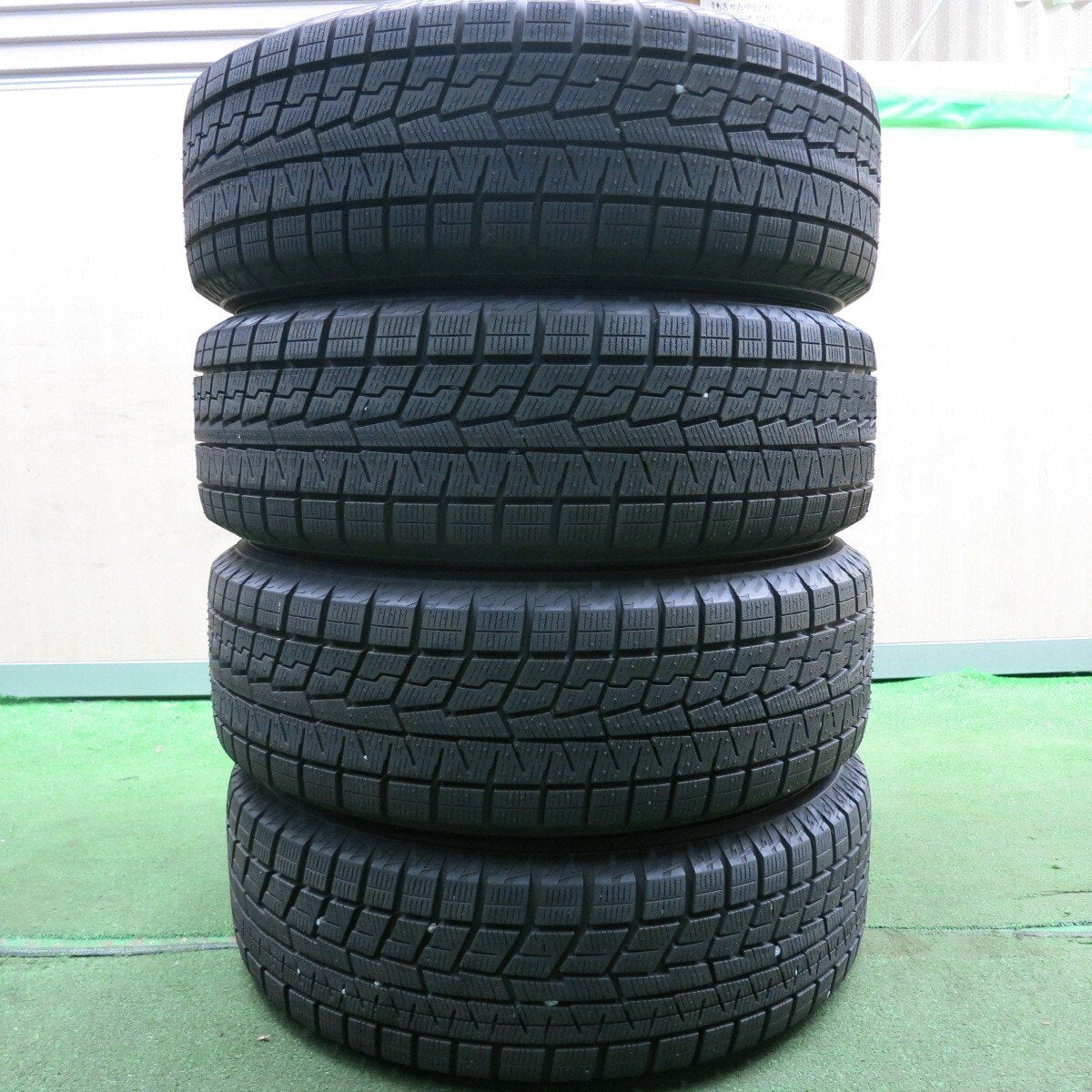 超バリ溝！21年！ほぼ10分★スタッドレス 195/60R15 ヨコハマ アイスガード iG70 60 スチール 15インチ PCD100/4H★4053002HAス