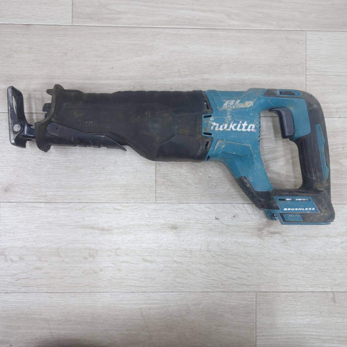 ジャンク◆マキタ 充電式 レシプロソー JR187D 電動 工具 切断機 セーバーソー セーバソー 18V makita◆