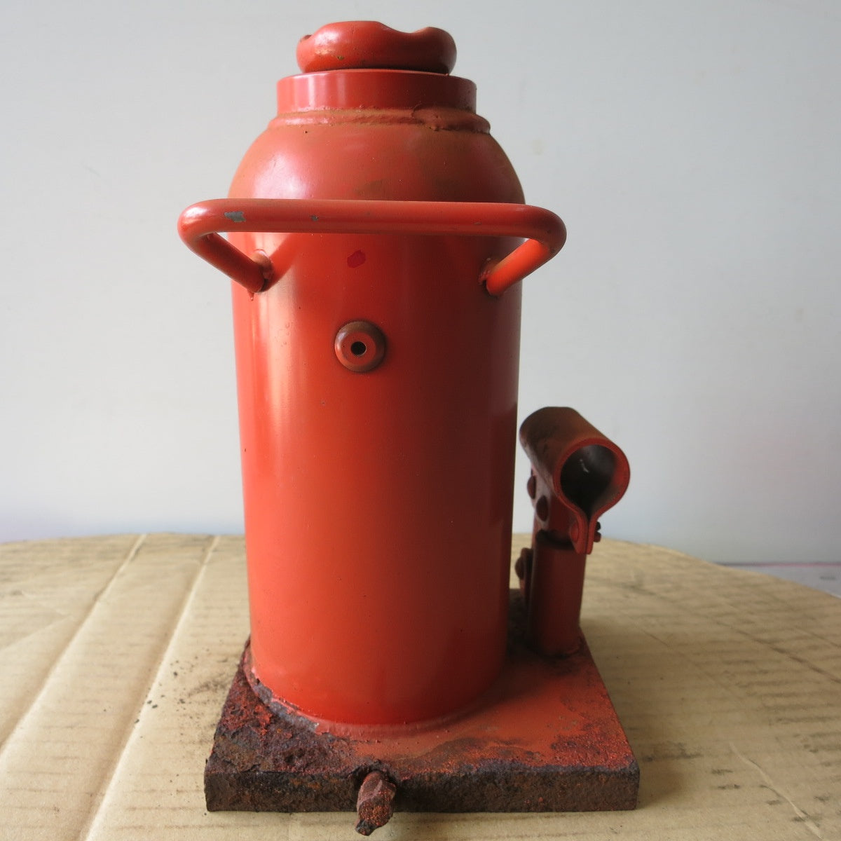 [送料無料] ◆マサダ 油圧 ジャッキ HP-15N 工具 15TON 15ton 15トン 15000kg 油圧式 オイル だるま ダルマ 車載 自動車 点検 整備⑦◆