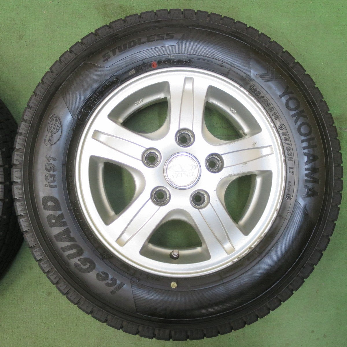 バリ溝！24年！9.5分★スタッドレス 165/80R13 94/93N ヨコハマ アイスガード iG91 VICENTE ビセンテ 13インチ PCD114.3/5H★6022115イス