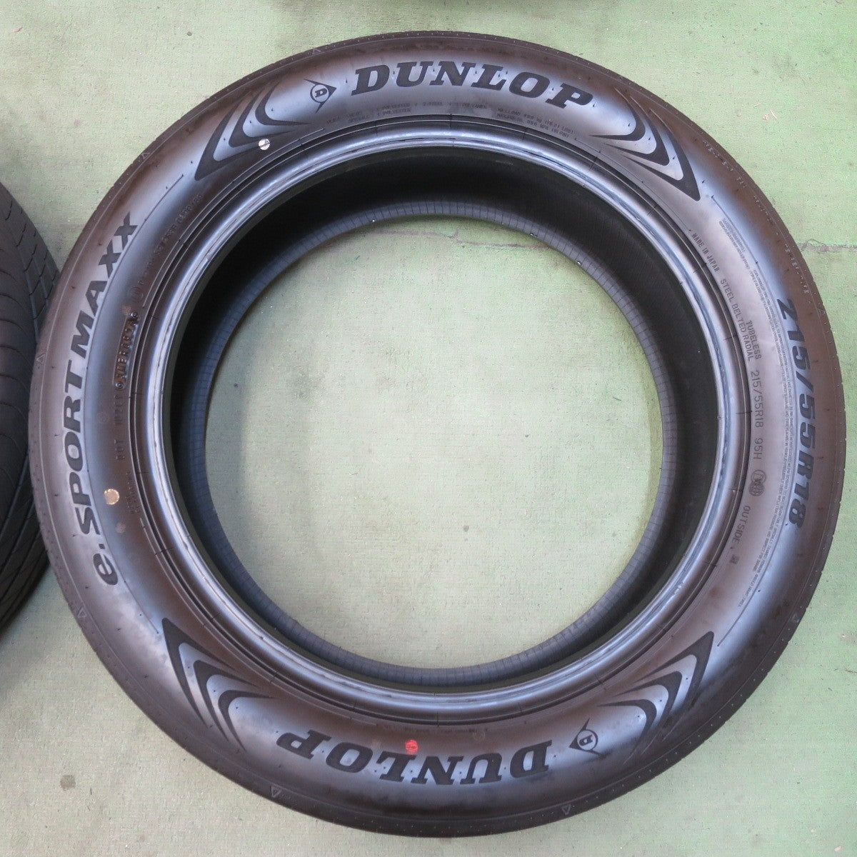 新車外し！26年◎215/55R18 ダンロップ e.SPORT MAXX eスポーツマックス タイヤ 18インチ CX-30 MPV 等◎6083120イノタ