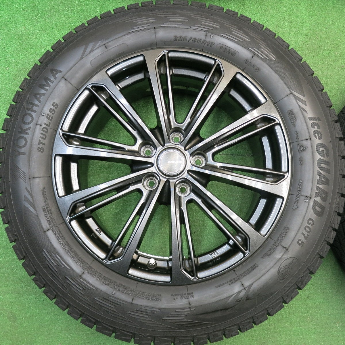 バリ溝！キレイ！9.5分★スタッドレス 225/65R17 ヨコハマ アイスガード G075 MiLLOUS DF ミルアス 17インチ PCD114.3/5H★6010807HAス
