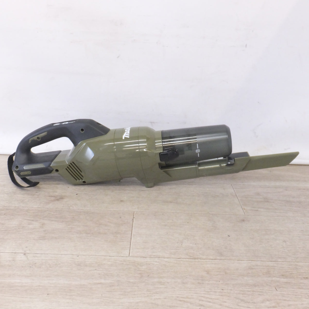 キレイ★マキタ makita 充電式クリーナ CL003G 36V-40V(max) 本体のみ★